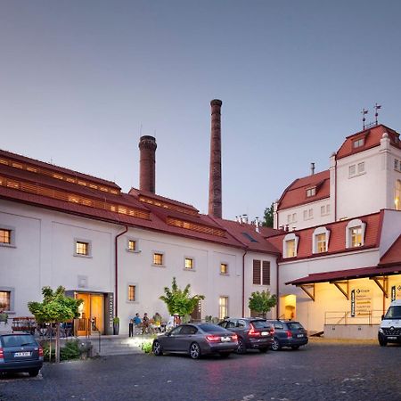 Hotel Kleis Cvikov Екстериор снимка