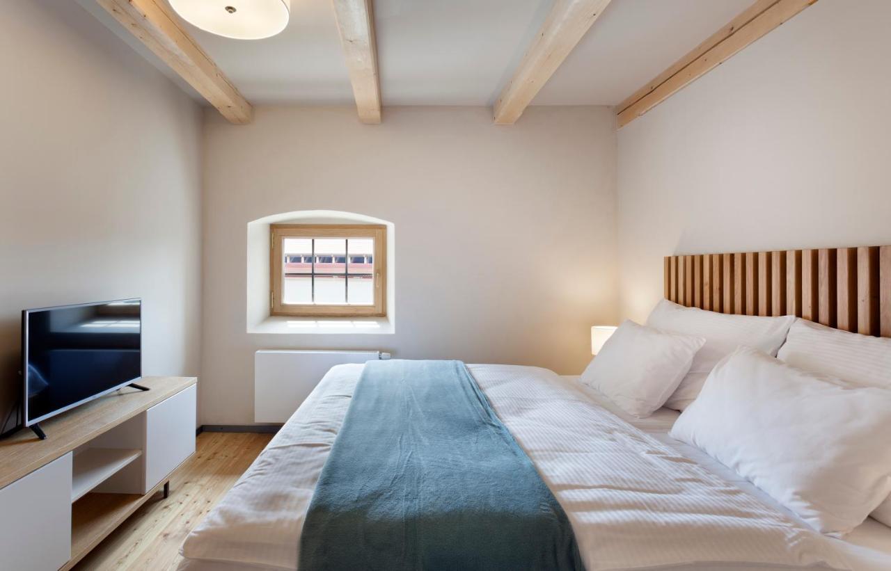 Hotel Kleis Cvikov Екстериор снимка