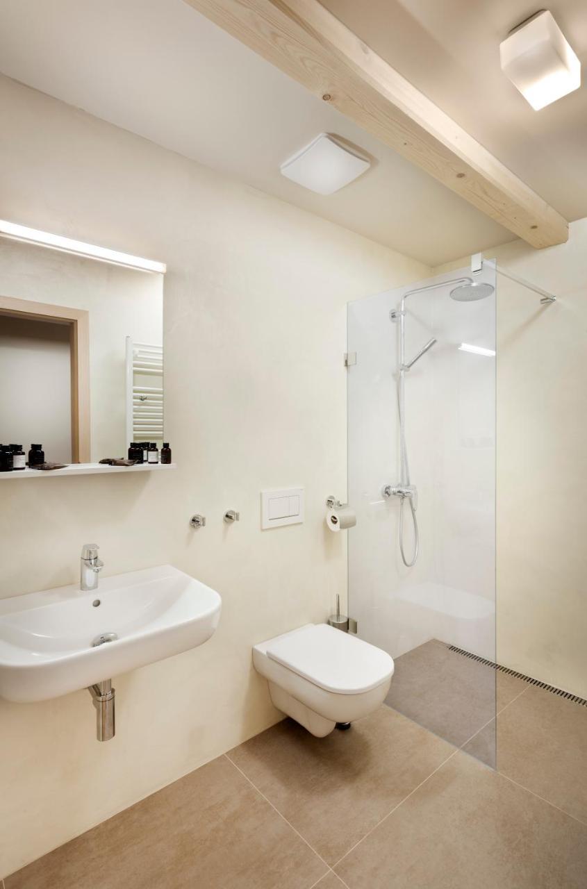 Hotel Kleis Cvikov Екстериор снимка